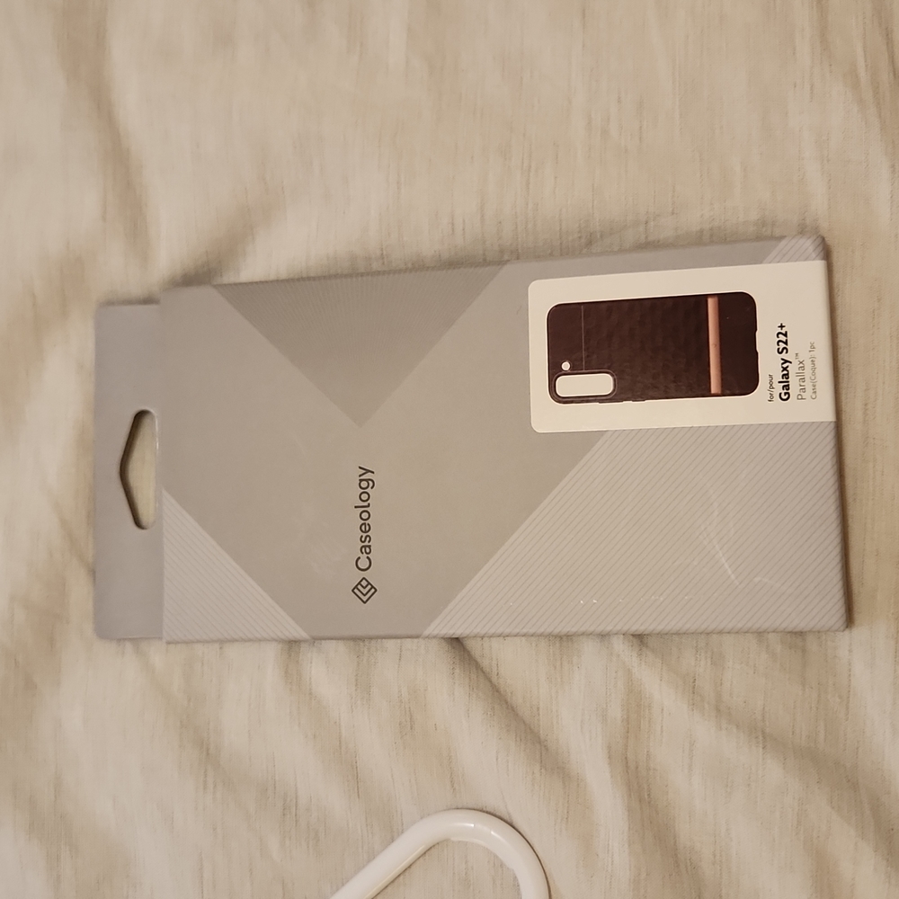 NWOT Samsung Galaxy S22+ Case